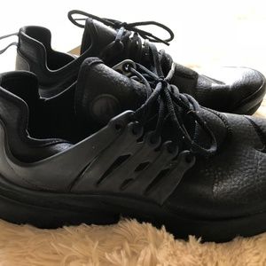Nike Black Leather Air Presta Running Shoes